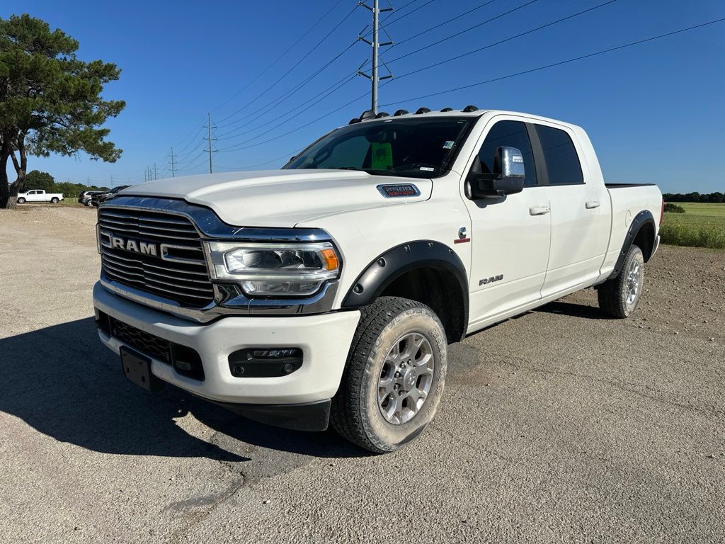 Pearl White 2024 RAM 2500 Pickup Truck Four-Wheel Drive 6-Speed Automatic