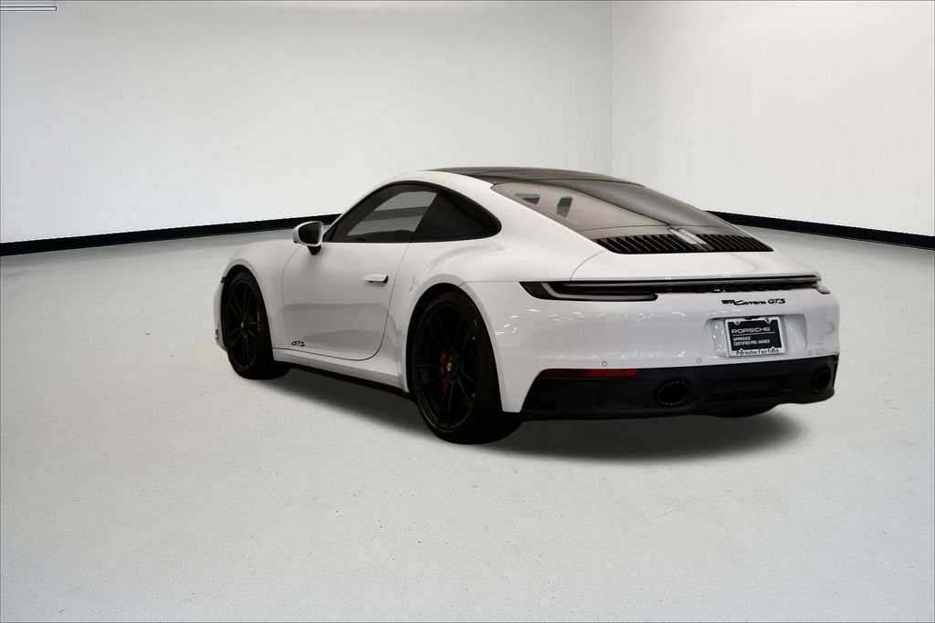 Thumbnail: 2023 Porsche 911 - 3