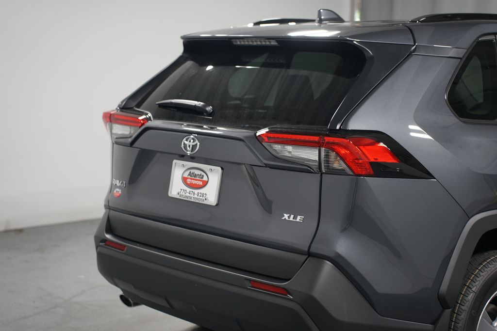Thumbnail: 2025 Toyota RAV4 - 9