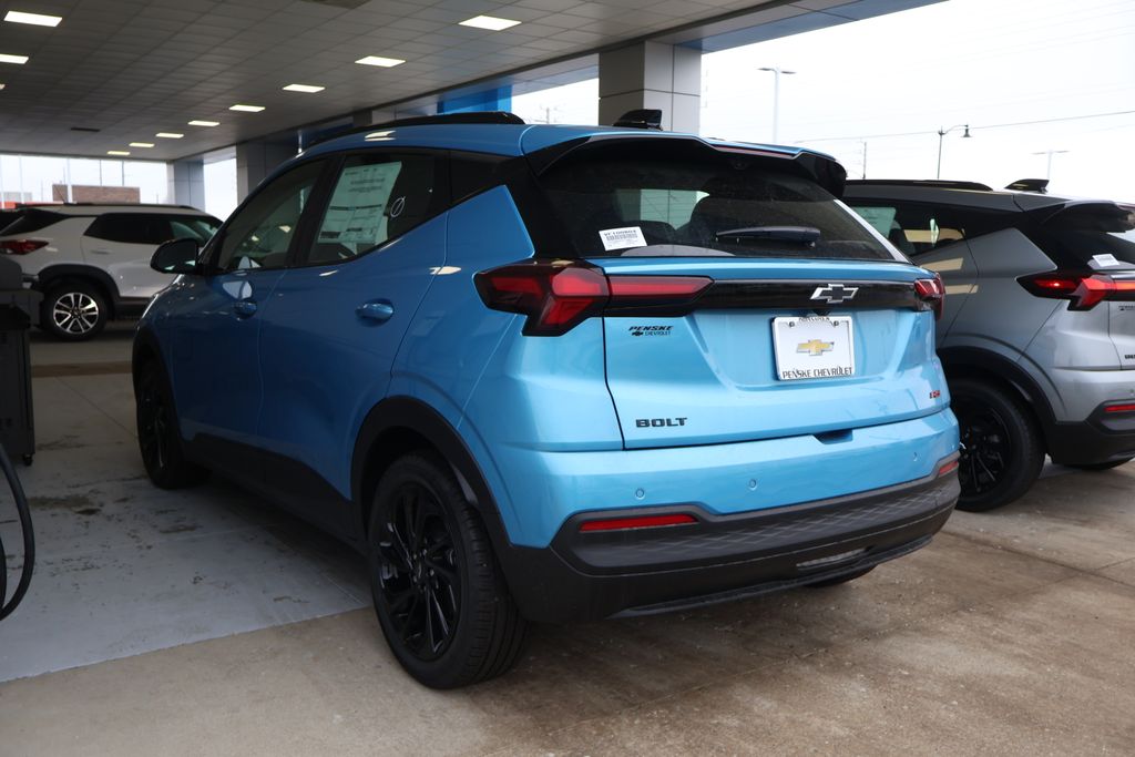 Thumbnail: 2027 Chevrolet Bolt EV - 9