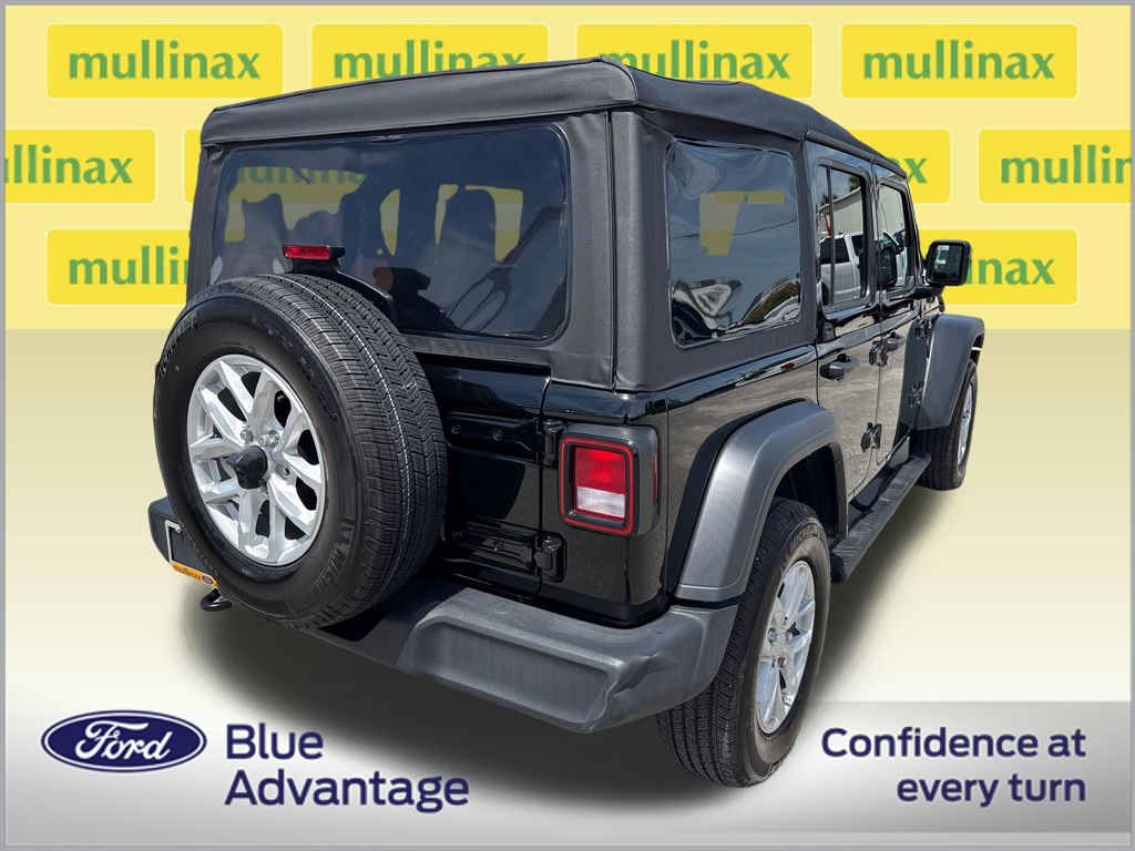Certified Used 2023 Black Jeep Sport S image 4