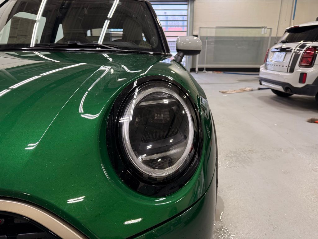 Thumbnail: 2026 MINI Cooper - 9