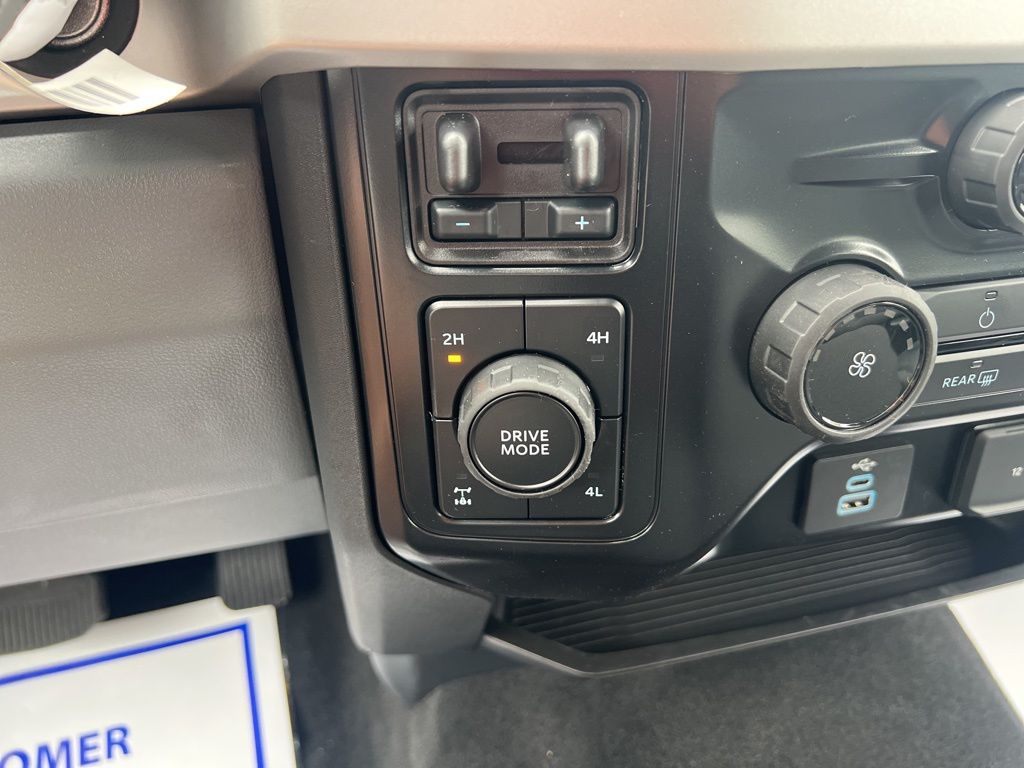 2025 Ford F-350SD
