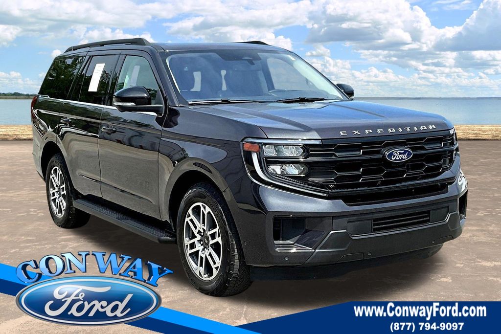 Gray Metallic 2025 Ford Expedition SUV / Crossover Four-Wheel Drive Automatic