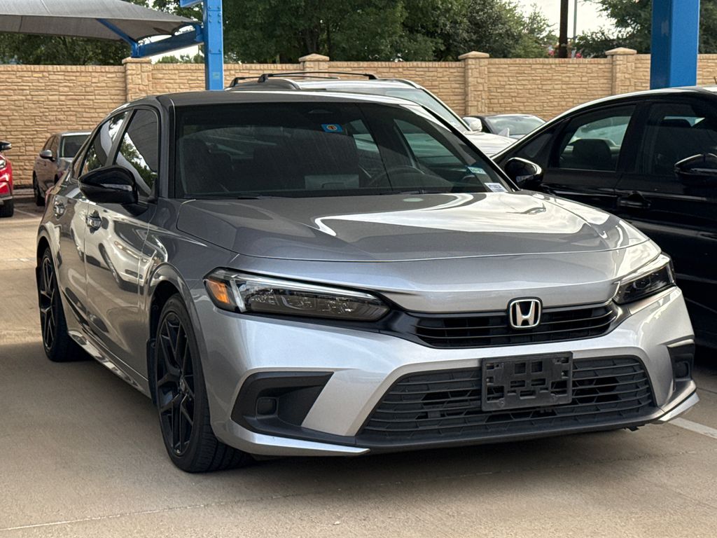 Used 2023  Honda Sport image 3
