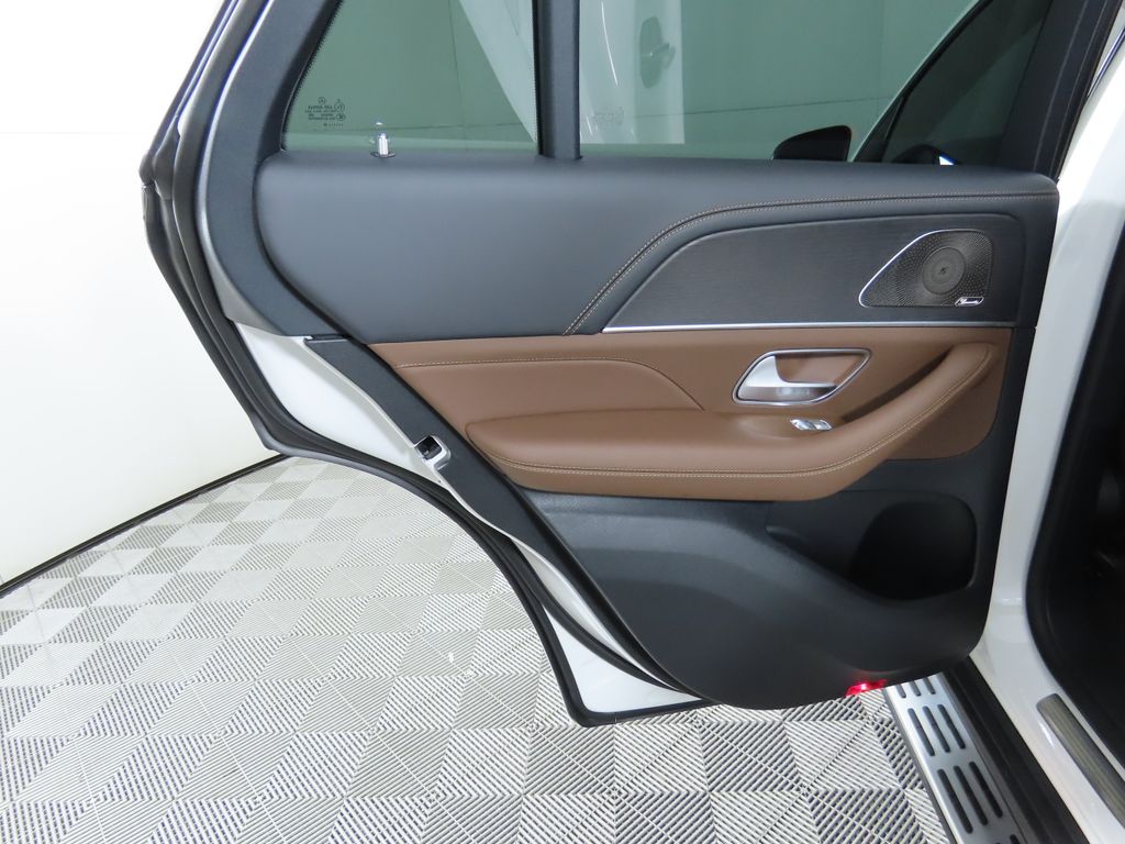 2025 Mercedes-Benz GLE 53 AMG 27