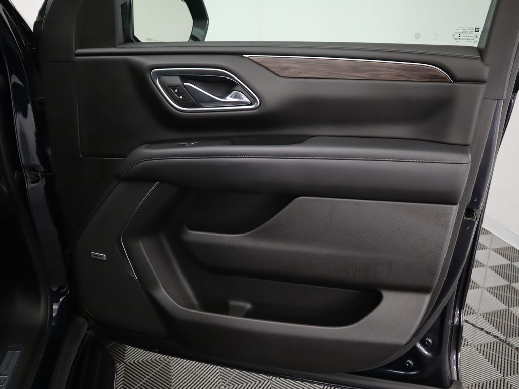 Thumbnail: 2021 Chevrolet Tahoe - 26