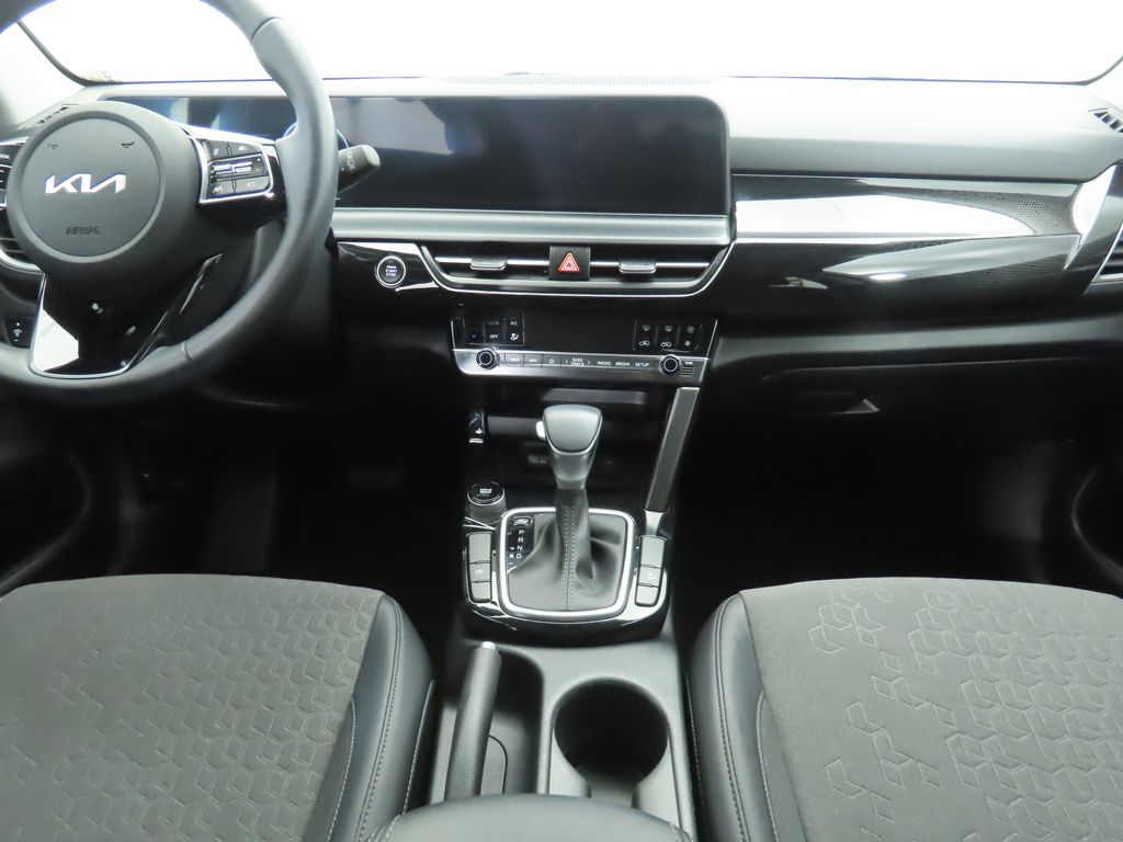 Thumbnail: 2024 Kia Seltos - 13