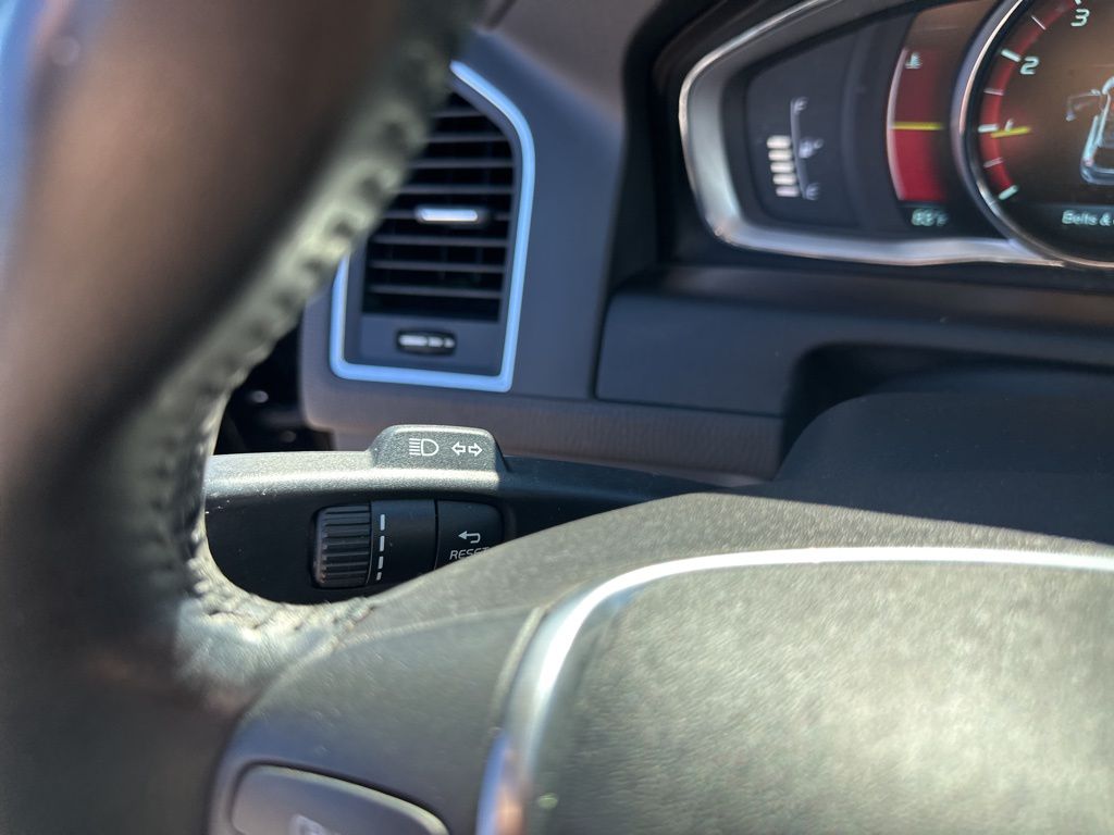 Used Car 2015 Volvo Xc60  T5 Premier Plus For Sale Under $12,000 In Austin, Texas