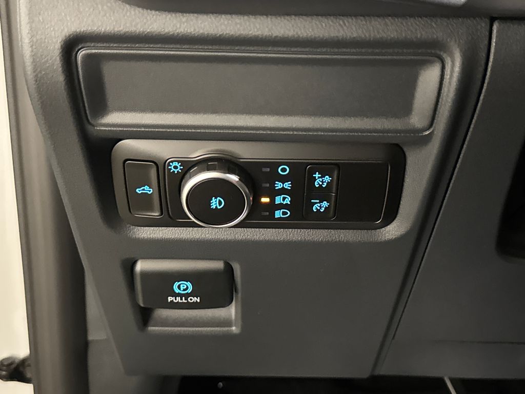 New 2026 White Ford XLT image 31