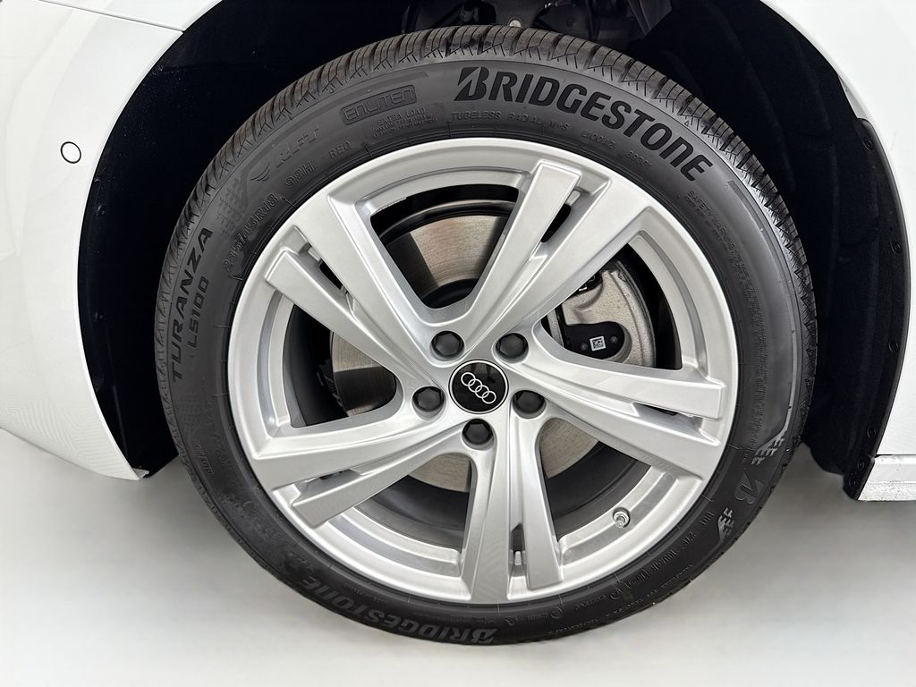 Thumbnail: 2025 Audi A5 - 29