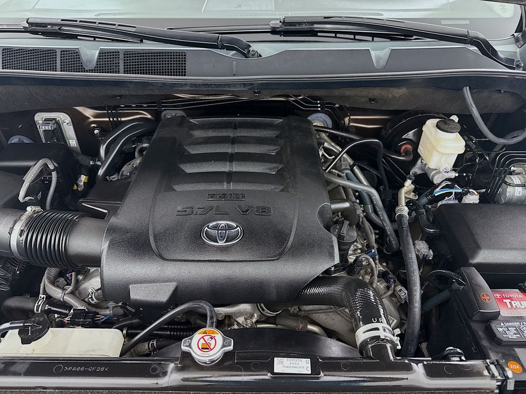 Thumbnail: 2020 Toyota Tundra - 31