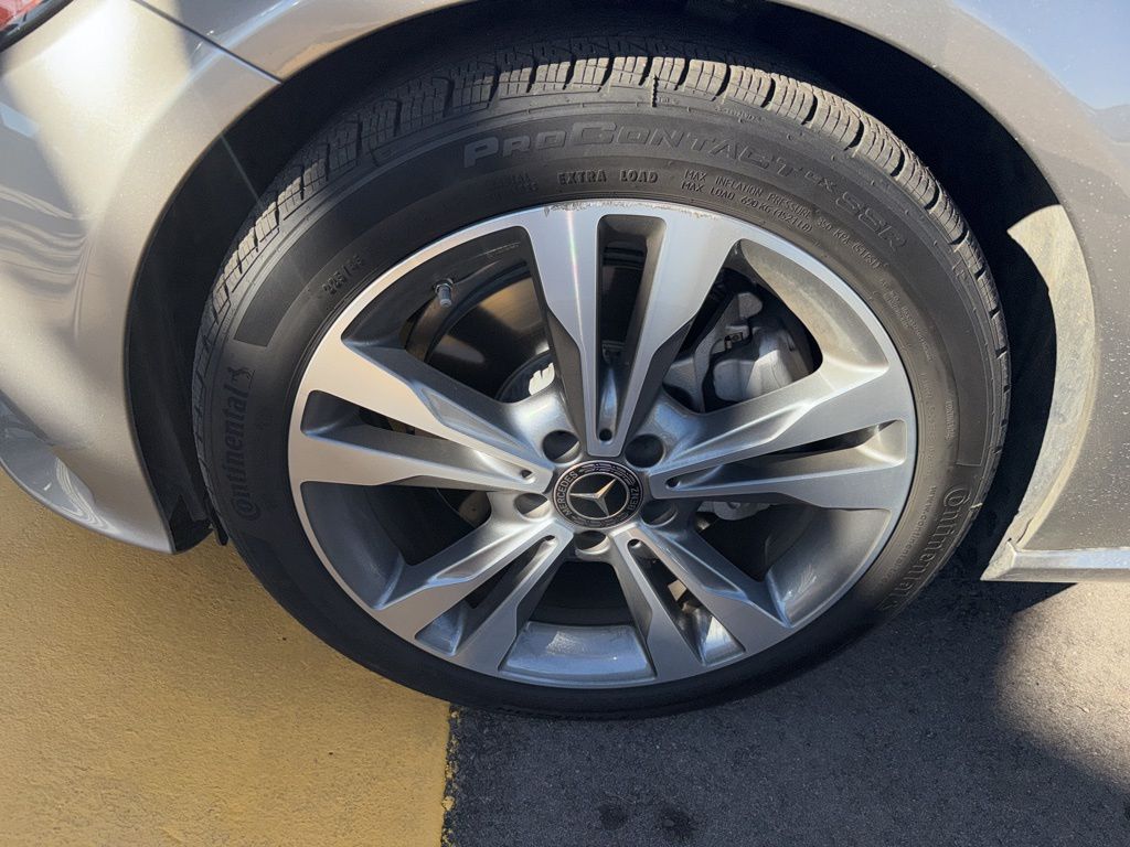 Thumbnail: 2019 Mercedes-Benz C-Class - 9