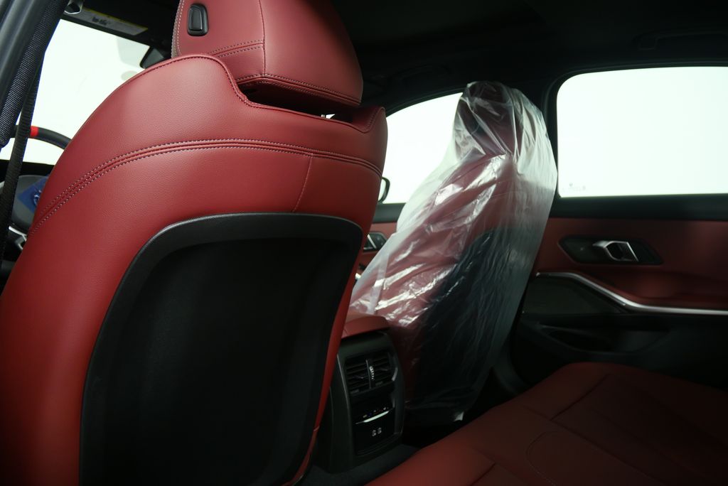 2025 BMW 3 Series M340i 16