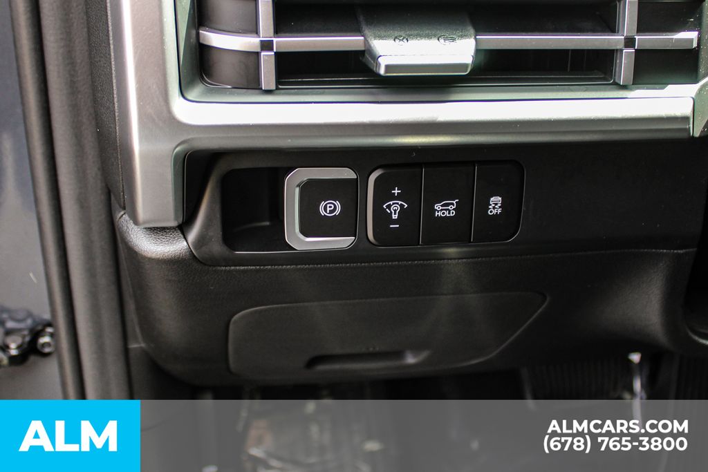 Used 2026 Gray Hyundai SEL image 34