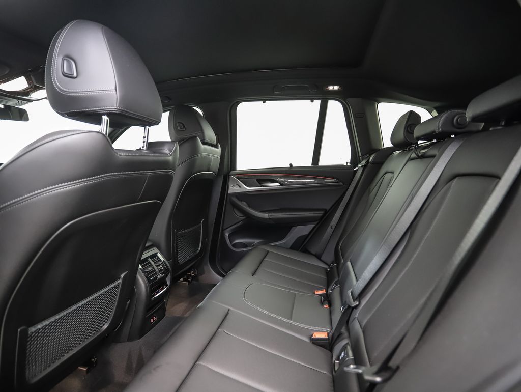 2024 BMW X3 M40i 19
