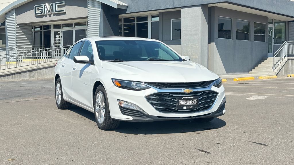 Summit White 2023 Chevrolet Malibu Sedan Front-Wheel Drive Continuously Variable Transmission