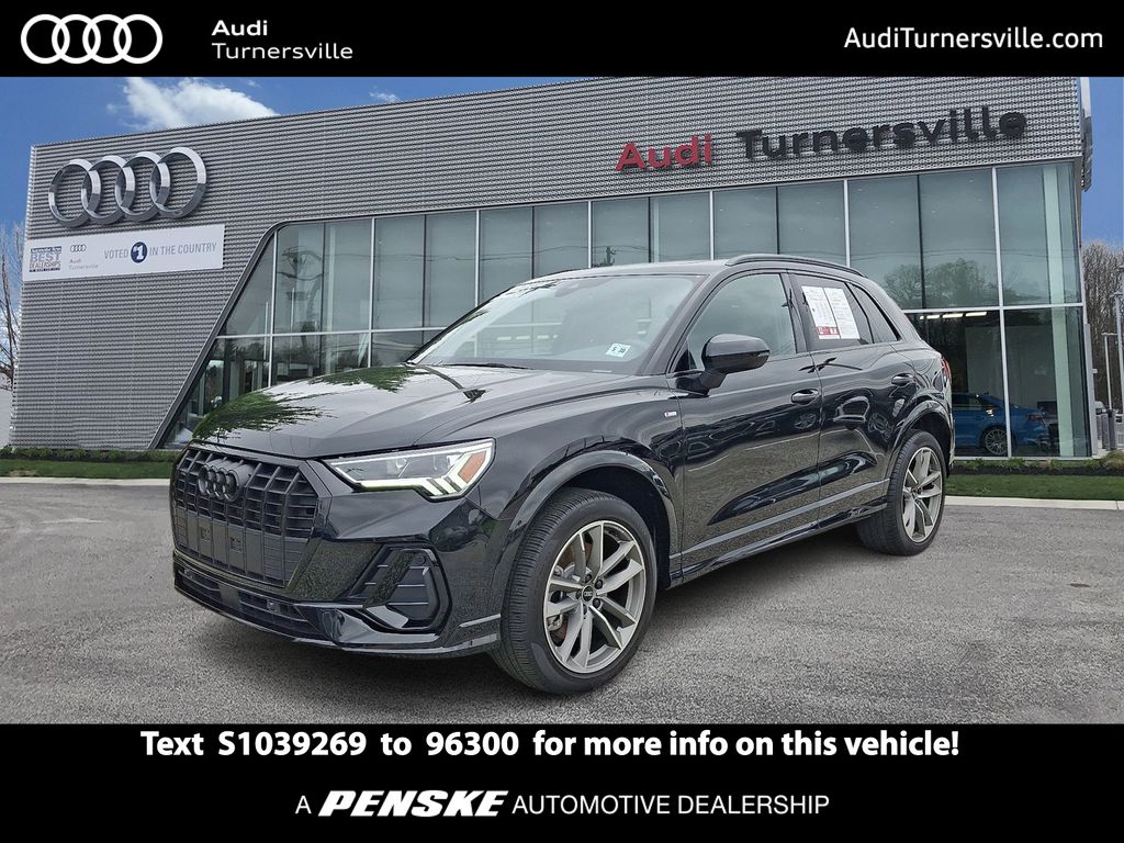 Black Metallic 2025 Audi Q3 SUV / Crossover All-Wheel Drive 8-Speed Automatic