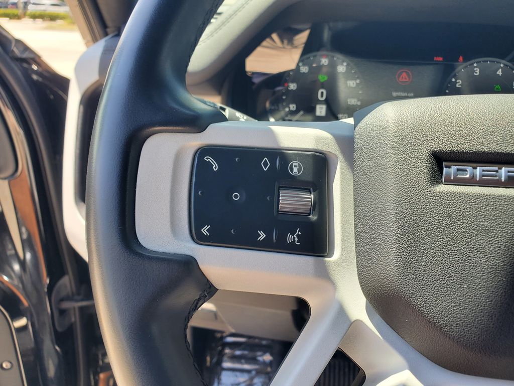 2025 Land Rover Defender
