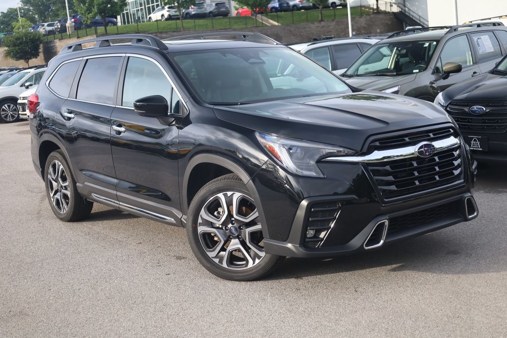 used 2025 Subaru Ascent car, priced at $45,520