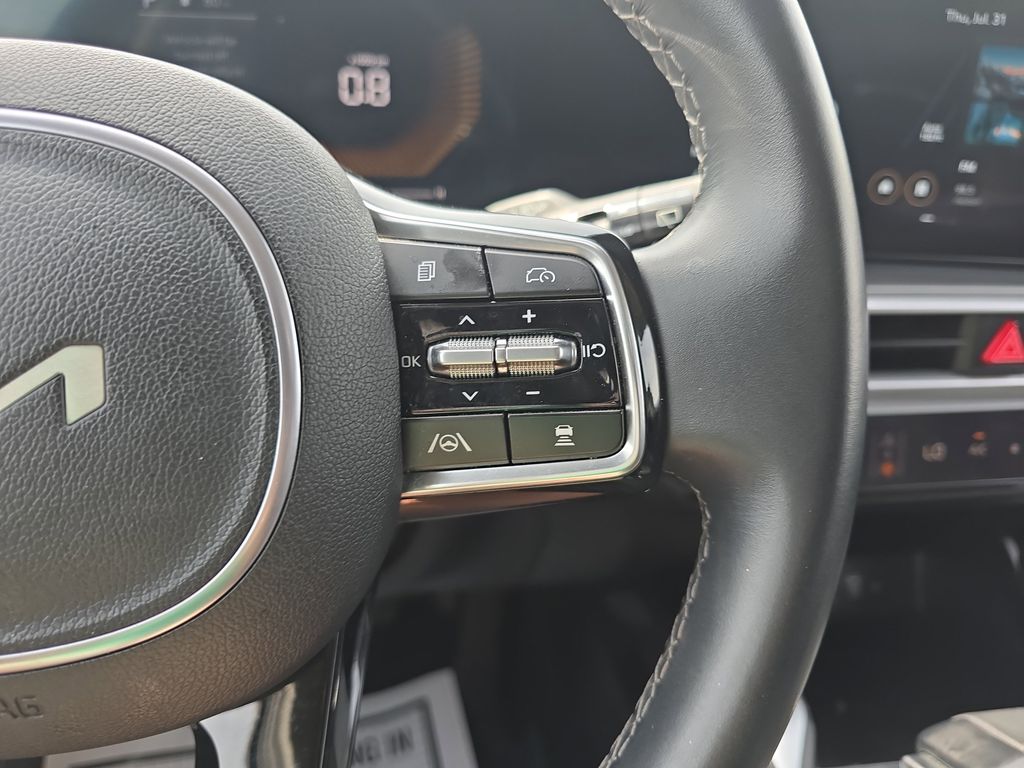 2024 Everlasting Silver Kia Sorento S FWD SUV