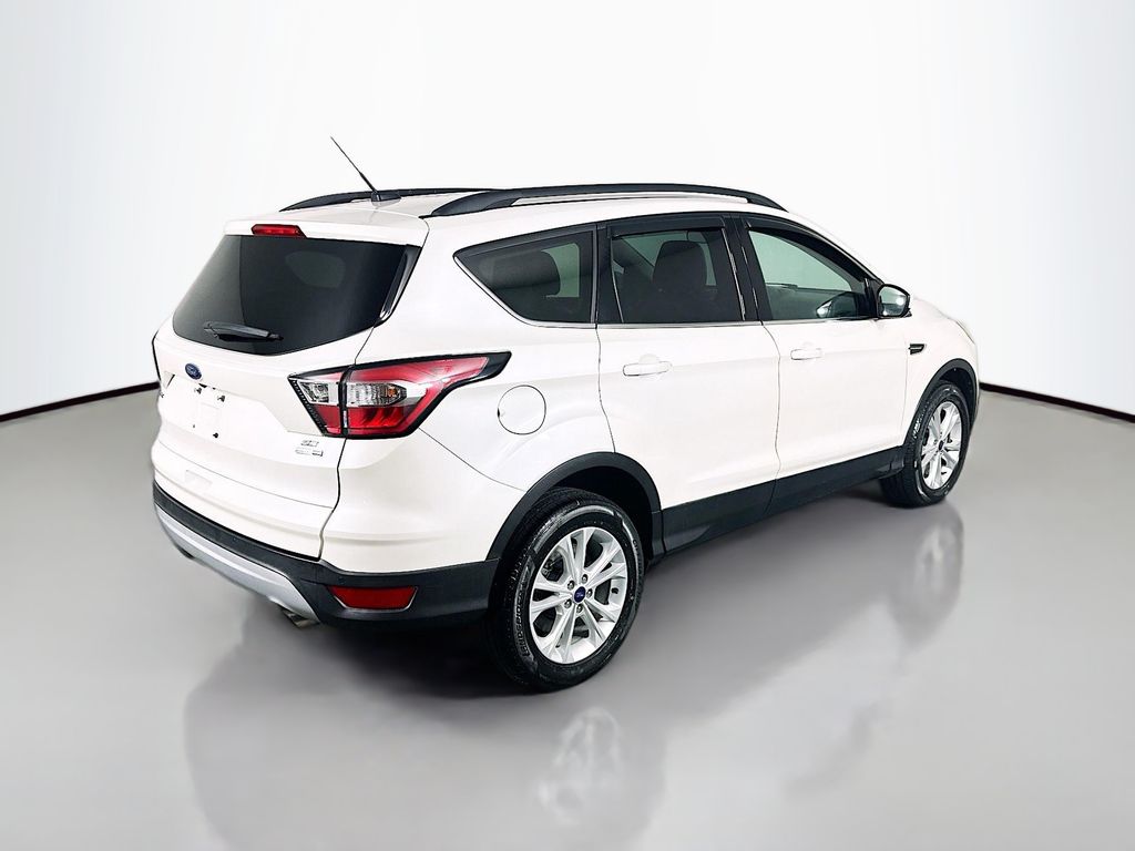 Used 2017 White Ford SE image 7