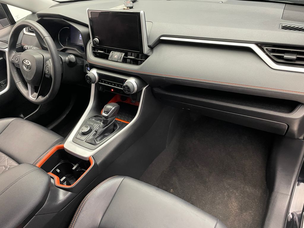 2023 Toyota RAV4 Adventure 16