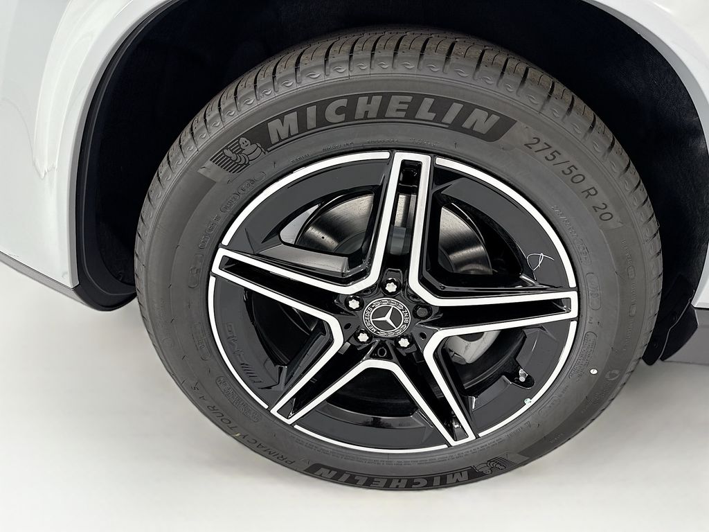 Thumbnail: 2026 Mercedes-Benz GLE - 32