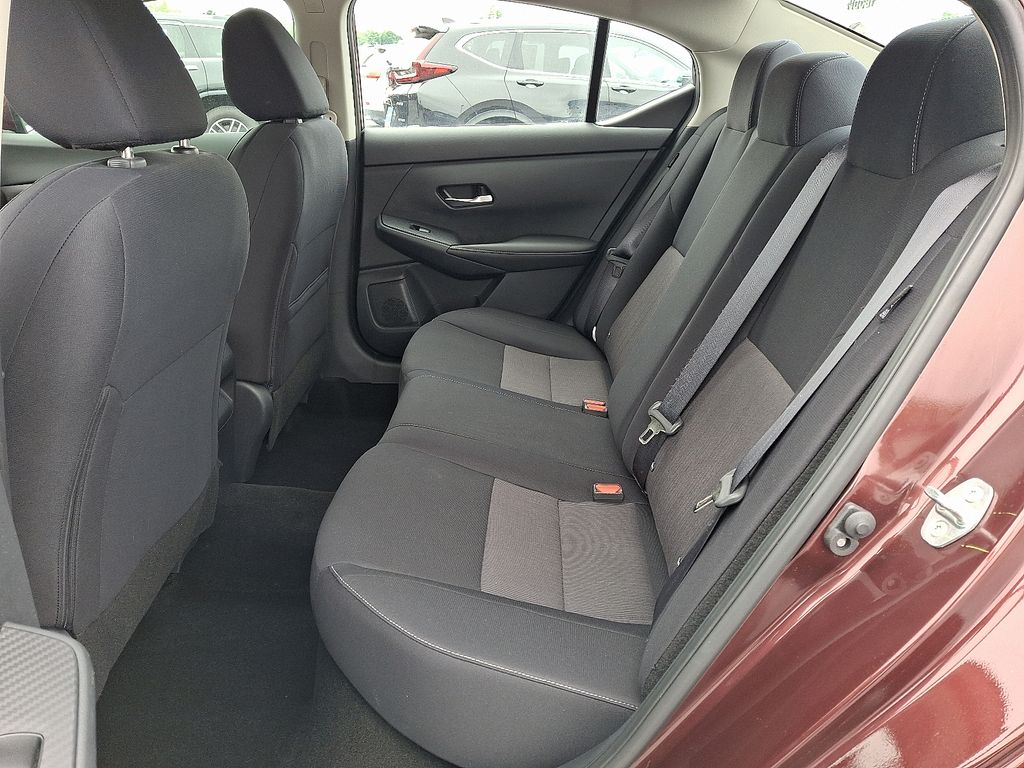 2023 Nissan Sentra — photo 11