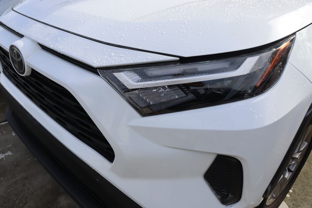 Thumbnail: 2023 Toyota RAV4 - 3