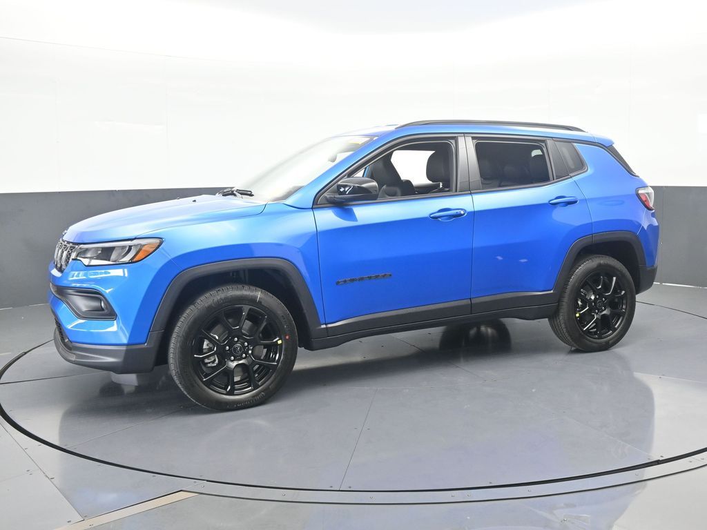 New 2026 Hydro Blue Pearlcoat Jeep Latitude image 2