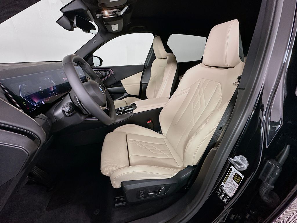 Thumbnail: 2025 BMW X3 - 20