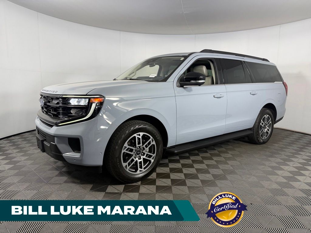 2025 Ford Expedition MAX Active 4WD