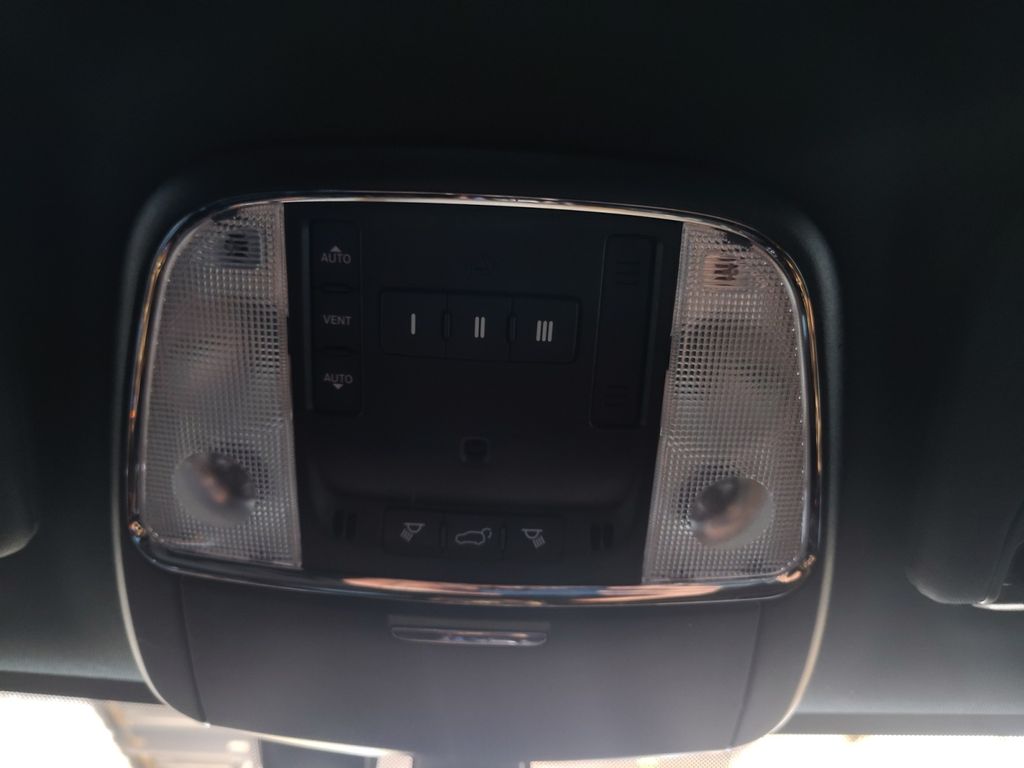 Used Car 2021 Jeep Grand Cherokee  80th Anniversary Edition For Sale Under $25,000 In Austin, Texas