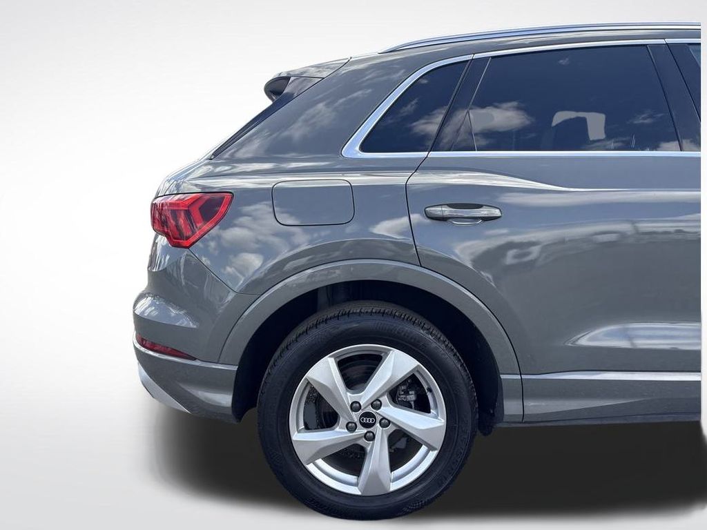 2021 Gray Metallic Audi Q3 Premium AWD SUV