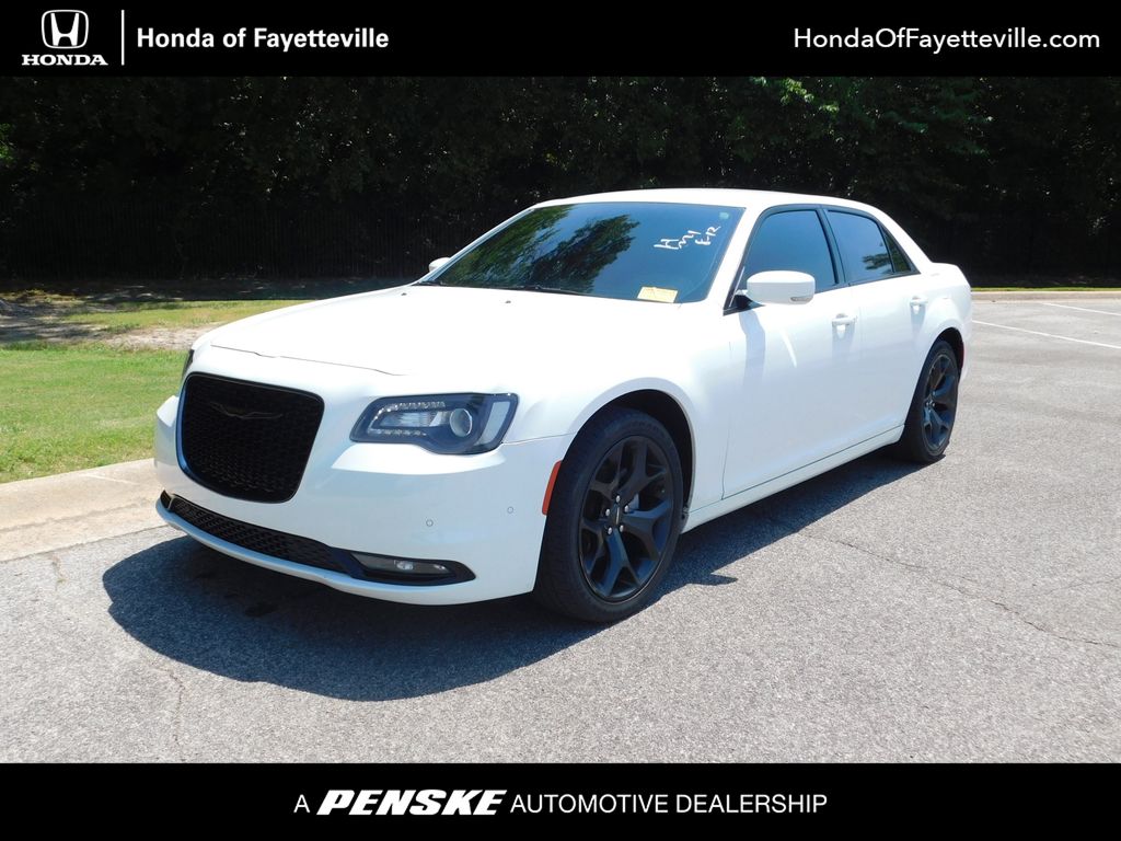 Thumbnail: 2021 Chrysler 300 - 1