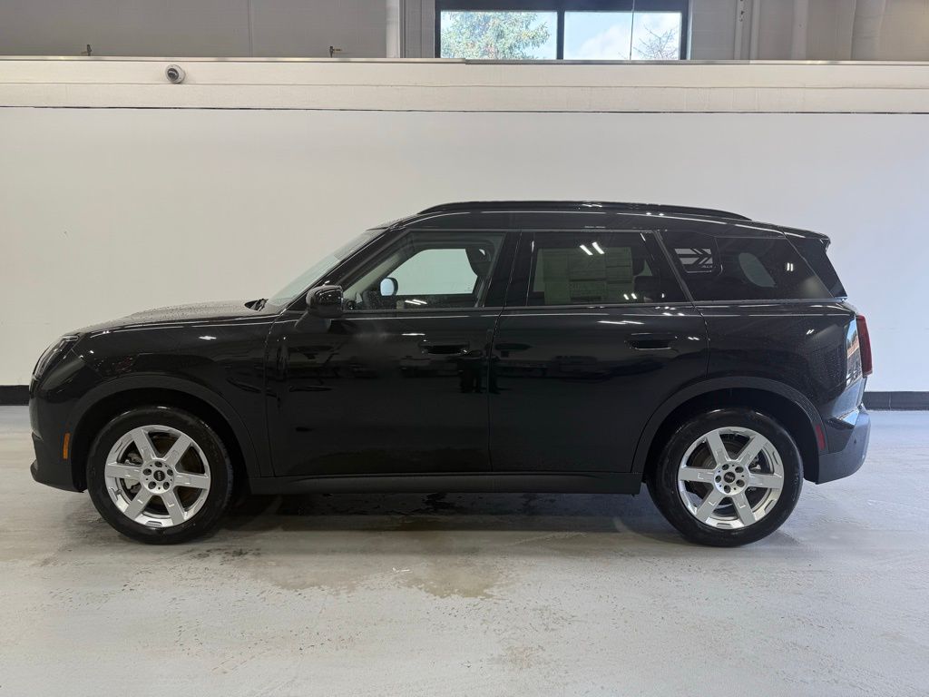 Thumbnail: 2025 MINI Cooper Countryman - 2