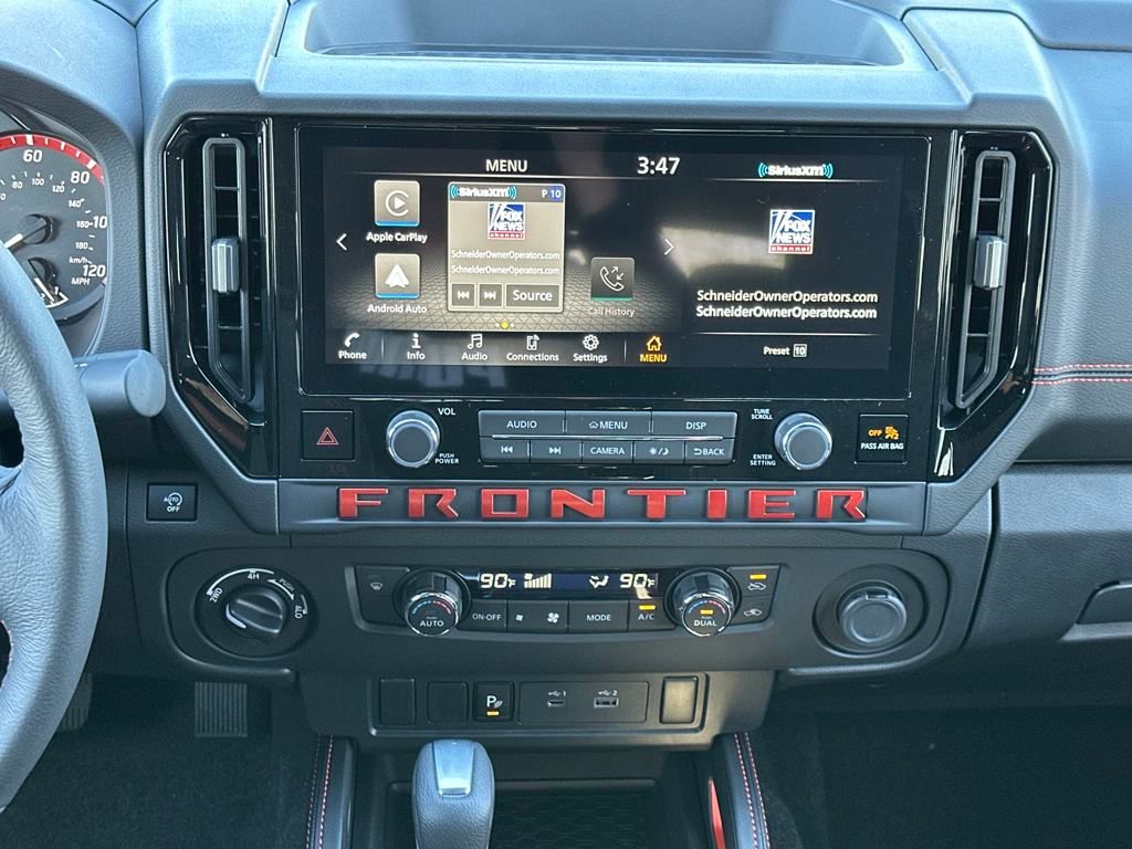 2025 Nissan Frontier PRO-4X photo