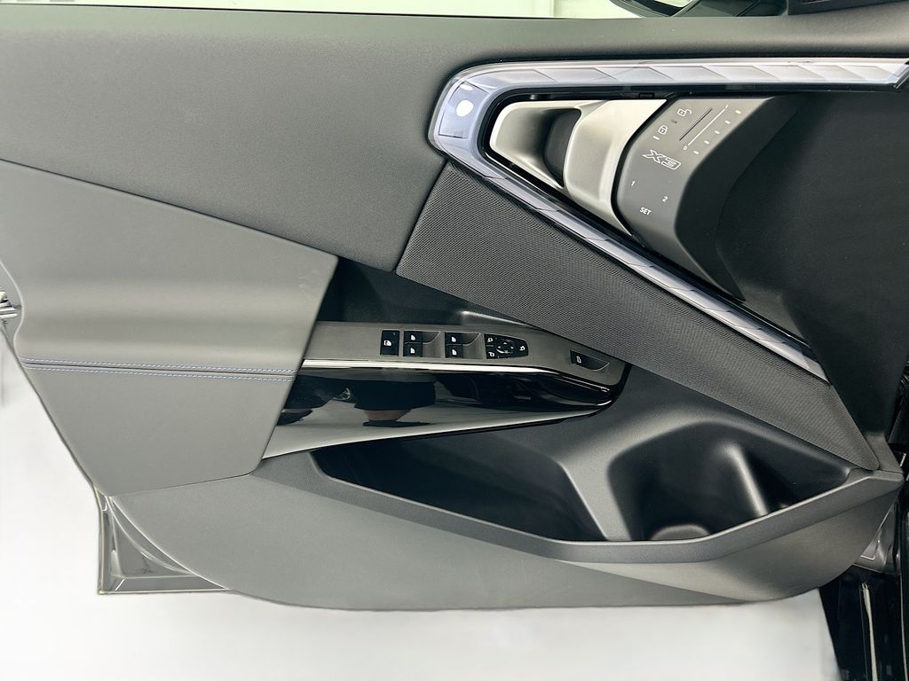 Thumbnail: 2026 BMW X3 - 23