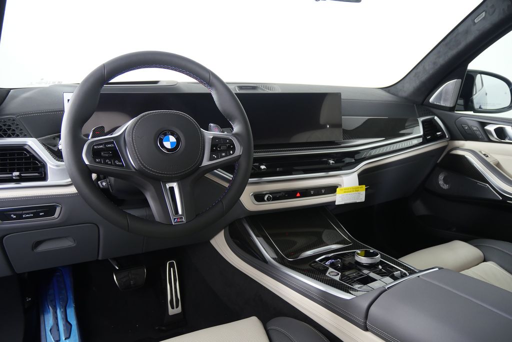 Thumbnail: 2026 BMW X7 - 22