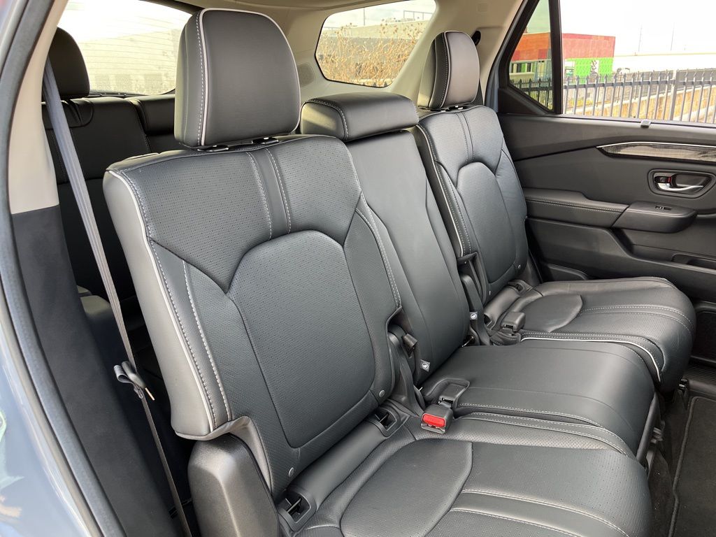 Thumbnail: 2025 Honda Pilot - 27