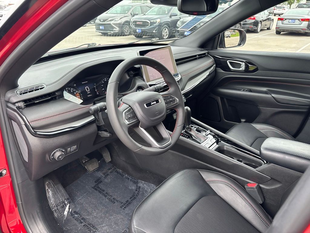 Used 2025 Jeep Compass SUV