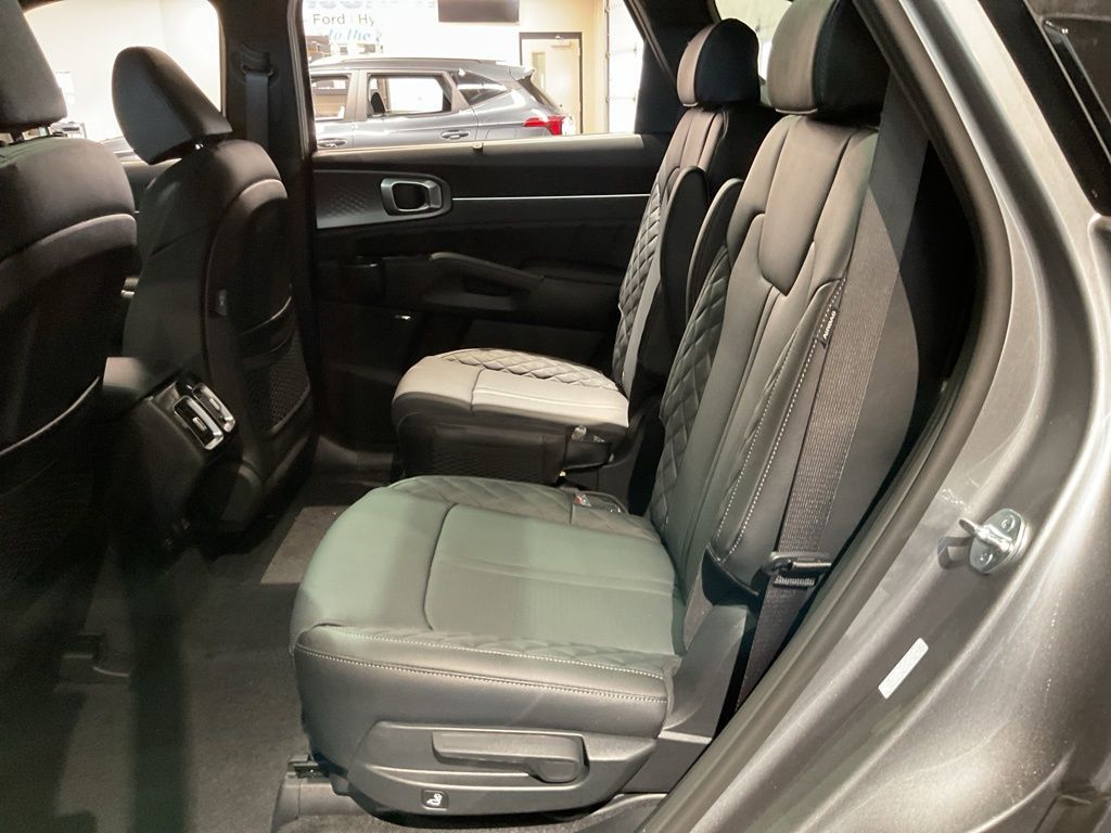 New 2026 Gray Kia X-Line SX Prestige image 21