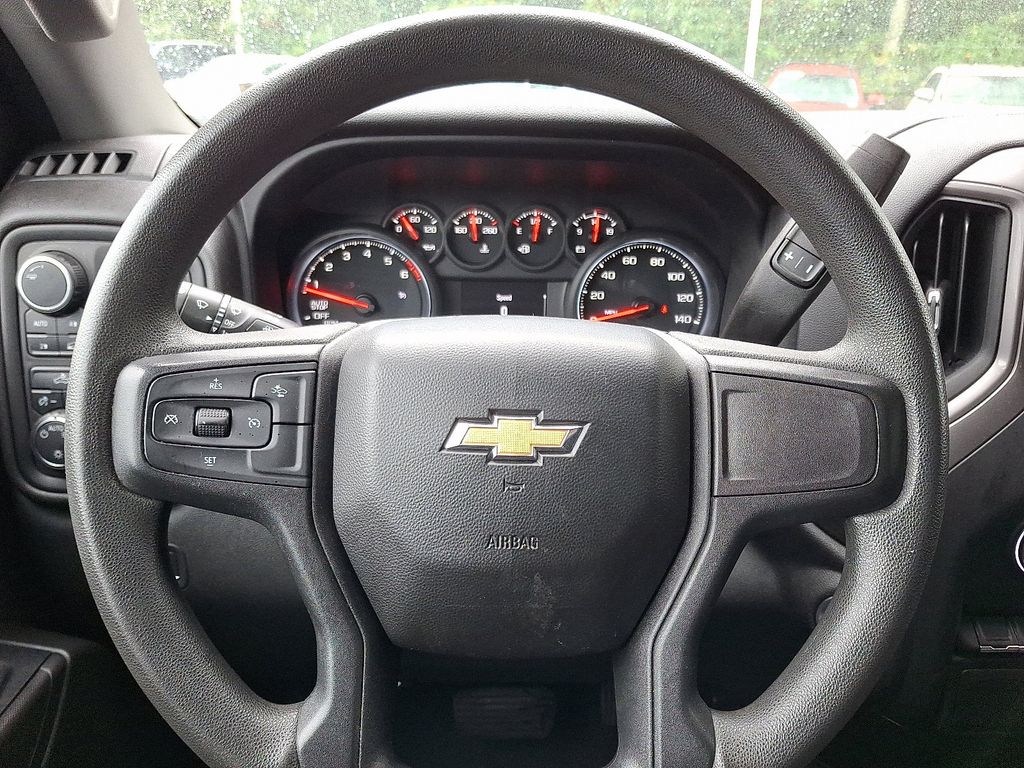 Thumbnail: 2022 Chevrolet Silverado 1500 - 18