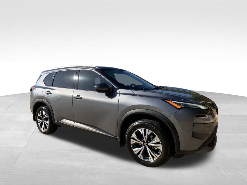 2021 Nissan Rogue SV 8