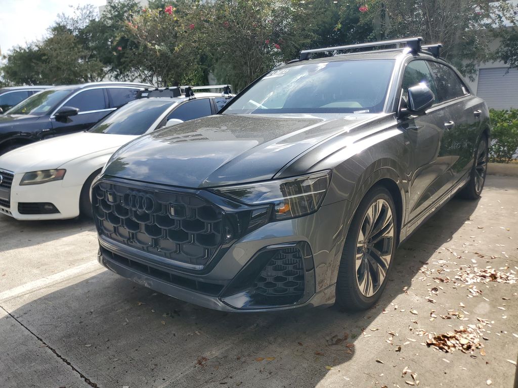 Daytona Gray Pearl Effect 2026 Audi Q8 SUV / Crossover All-Wheel Drive 8-Speed Automatic