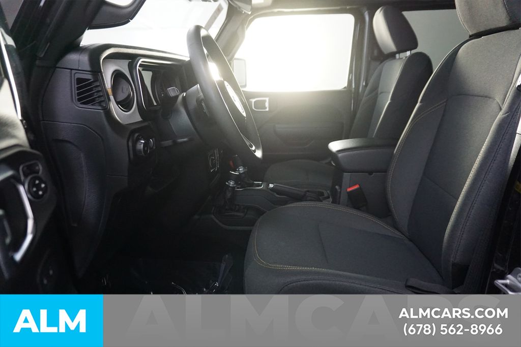 Used 2025 Black Jeep Sport S image 15