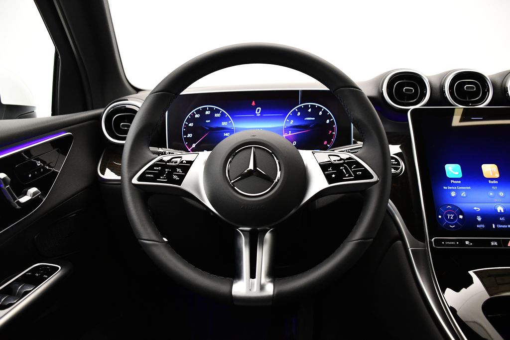 2025 Mercedes-Benz GLC 300 21