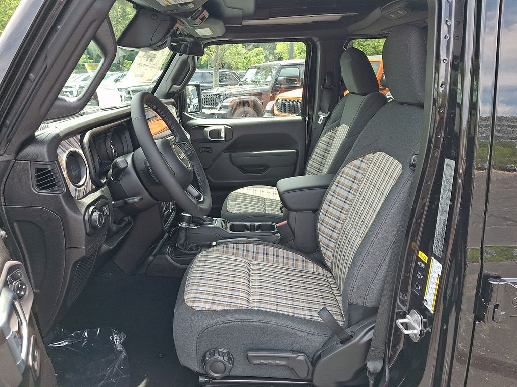 New 2026 Jeep Wrangler SUV