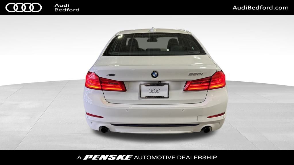 Thumbnail: 2018 BMW 5 Series - 5